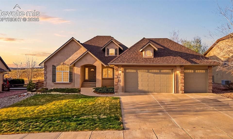 1st image of 322 Saber Creek Dr