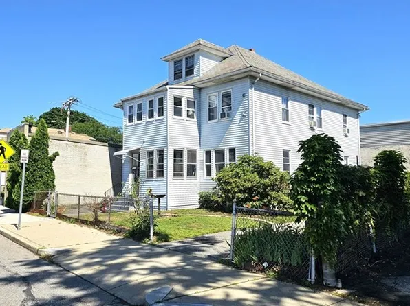 248 N Beacon St #1, Watertown, MA 02472