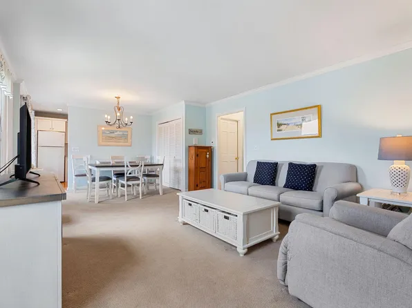 14 Harold Street APT 8C, Harwich Port, MA 02646