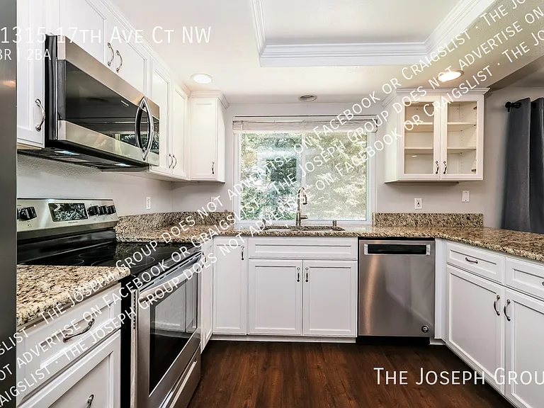 11315 17th Avenue Ct NW — Photo 10