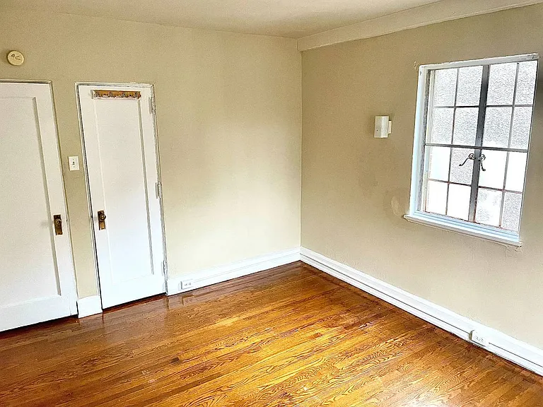 155 W River Streetsuite #C-2 — Photo 3