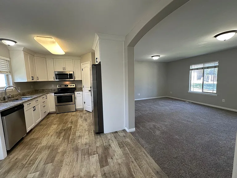 3528 W Newland Loop #1 — Photo 4