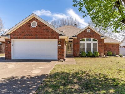 632 Meadowbrook Dr, Alma, AR, 72921