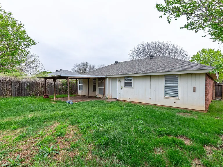 3834 Purdue Ln — Photo 32
