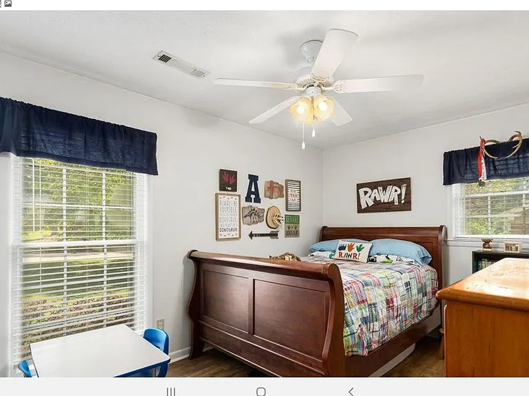 635 Apache St — Photo 7