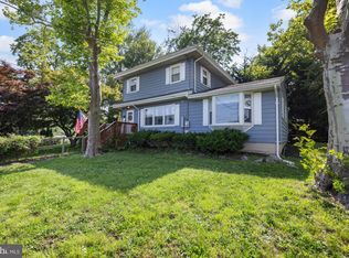 200 Crestview Ave, Blackwood, NJ 08012