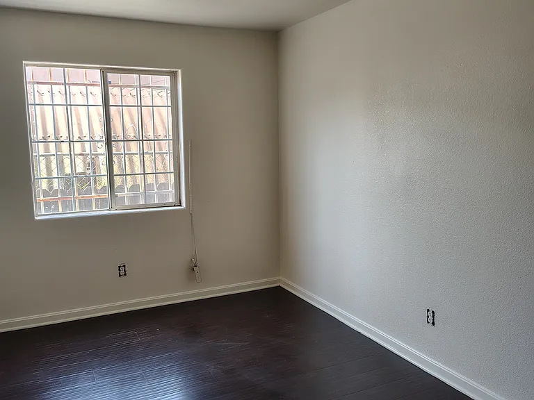 9614 S Main St #9614 — Photo 10