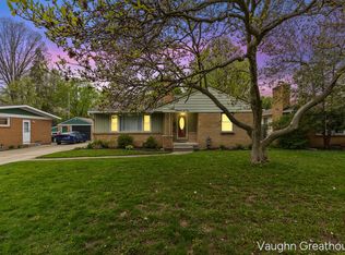 1501 Carlton Ave NE, Grand Rapids, MI 49505
