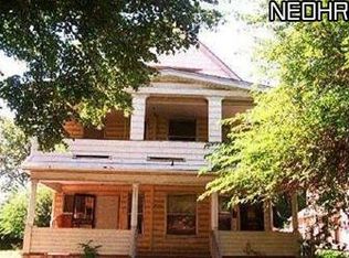 1138 E 74th St, Cleveland, OH 44103