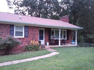 122 Robinson Rd, Clyde, NC 28721