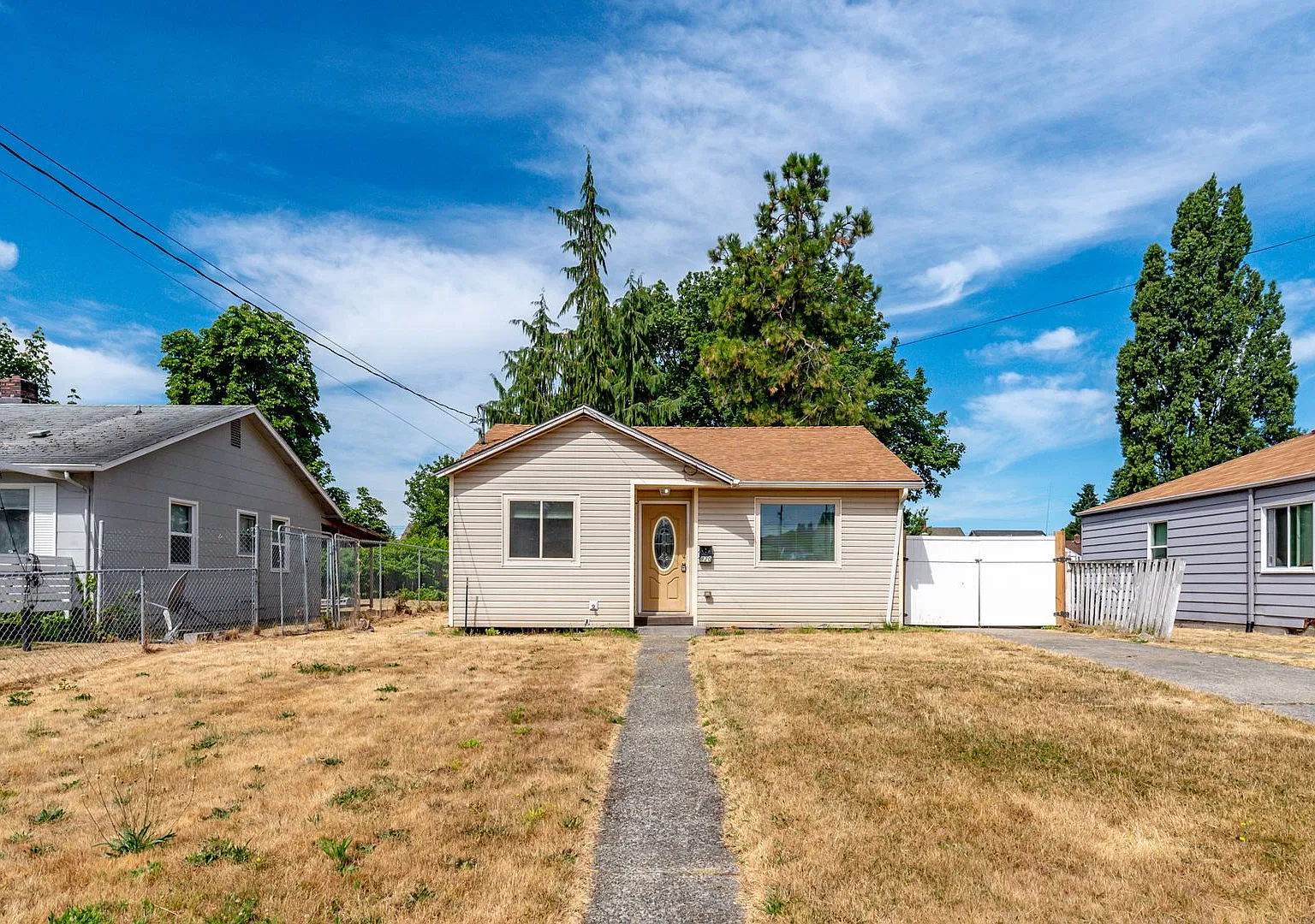 Lovely 2 bedroom 1 bathroom Home — Photo 1