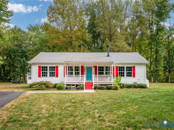 123 Riverview Rd, Stevensville, VA 23161