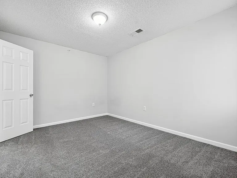 2000 University Woods Rd #204 — Photo 30