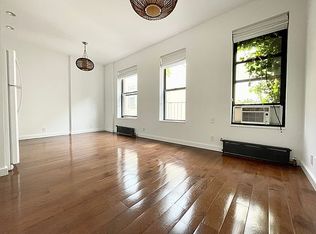 38 Mac Dougal St #5C, New York, NY 10012