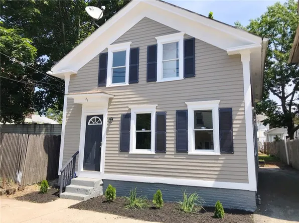 27 Unit St, Providence, RI 02909
