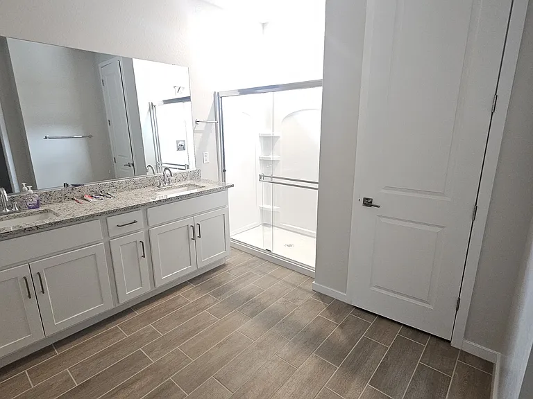 23011 W Potter Dr — Photo 3