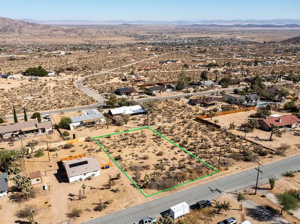 208 Sandalwood Trl, Joshua Tree, CA 92252