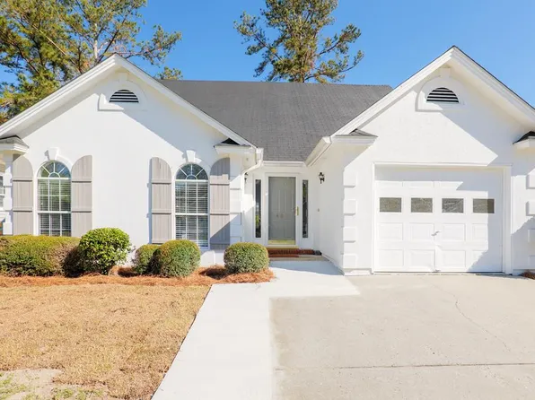 404 Georgetown Cir, Valdosta, GA 31602