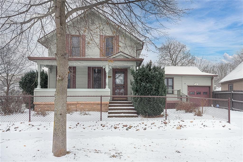 717 Gray Street, Eau Claire, WI 54701 Zillow