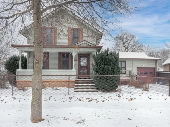 717 Gray Street, Eau Claire, WI 54701