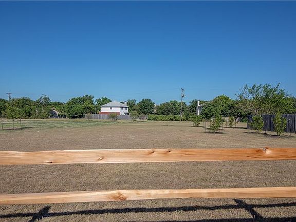3rd image of 17109 Ardisia Dr