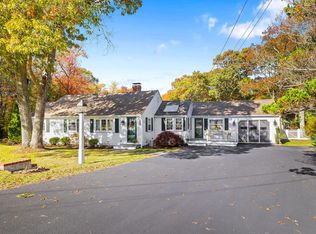 115 Indian Pond Rd, West Dennis, MA 02670