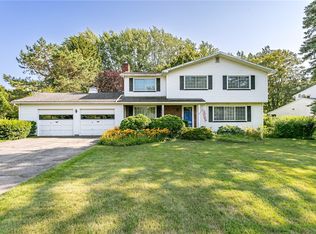 1575 Greensboro Dr, Webster, NY 14580