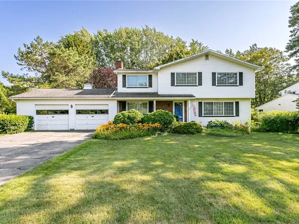 1575 Greensboro Dr, Webster, NY 14580