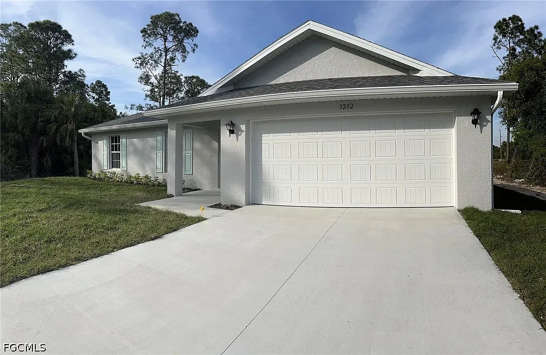 3 bed, 2.0 bath, 1286 sqft, $1,800 — Photo 1