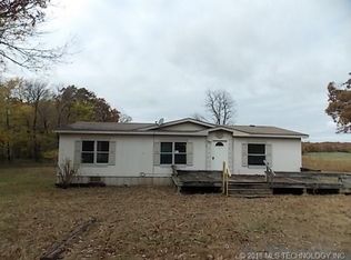 14318 W Whitley Rd, Tahlequah, OK 74464