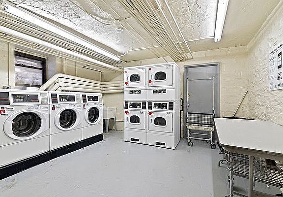 5th image of 330 W 85th St APT 2f
