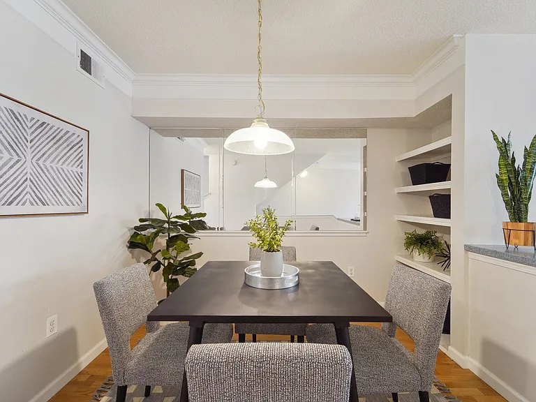 1864 Mallard Dr — Photo 11