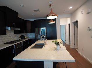 354 Charles Morris Ter, Sunnyvale, CA 94085