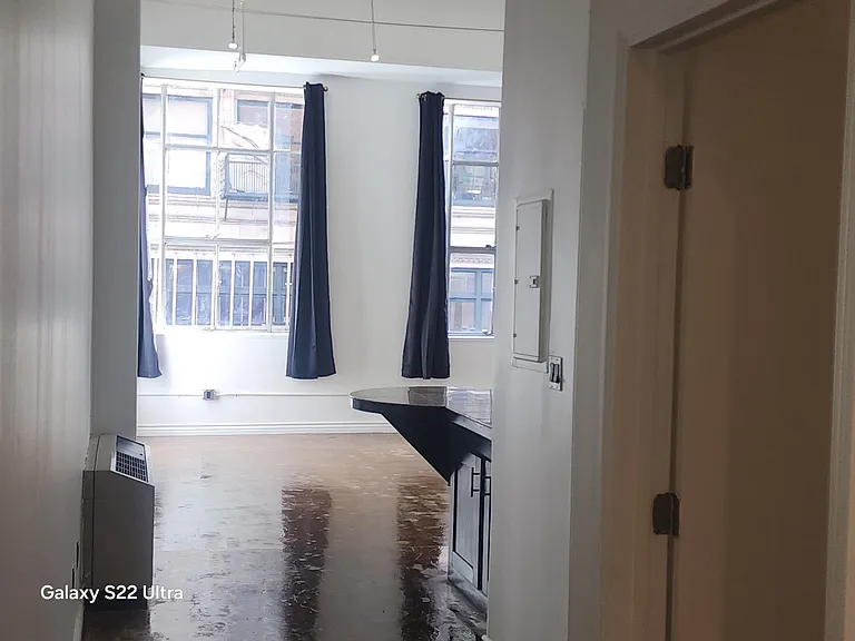312 W 5th St #219 — Photo 5