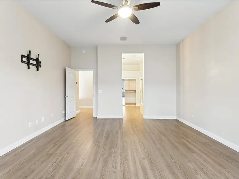 5222 E Danbury Rd — Photo 13