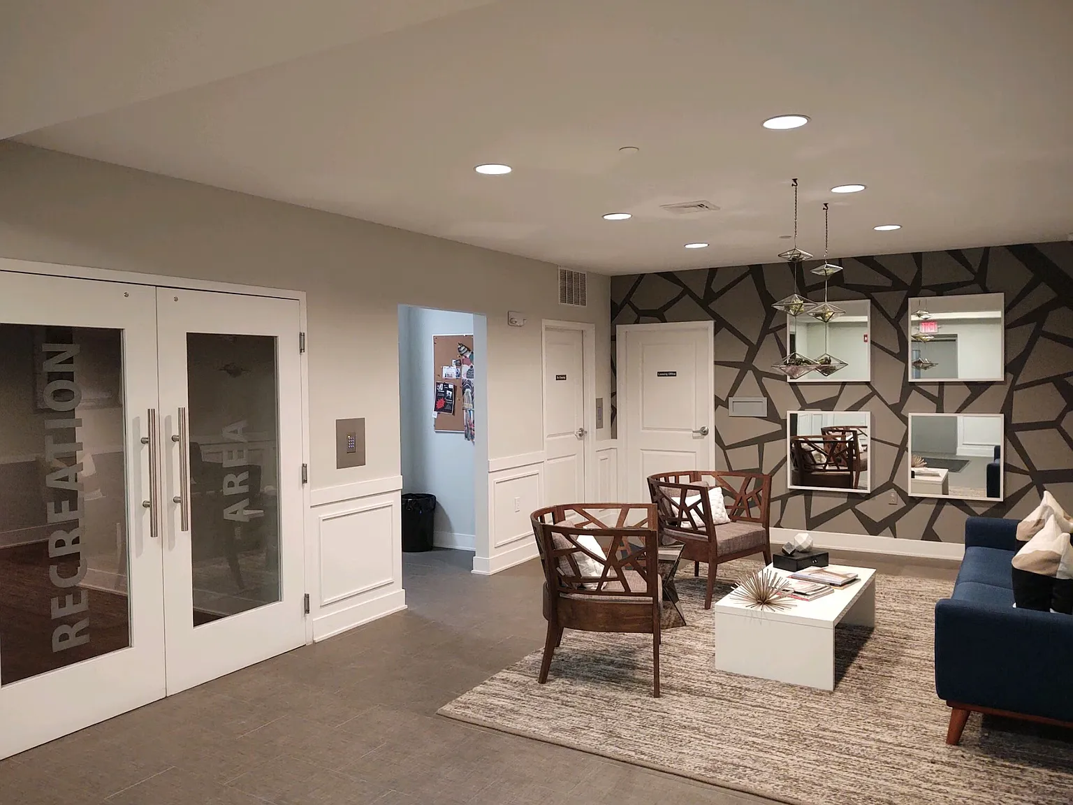 Point Rock at 34 Oakwood — Photo 3