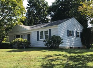 107 Main St, Newtown Square, PA 19073