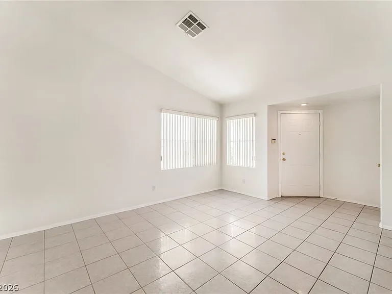 3523 Autumn Rain Ct — Photo 9