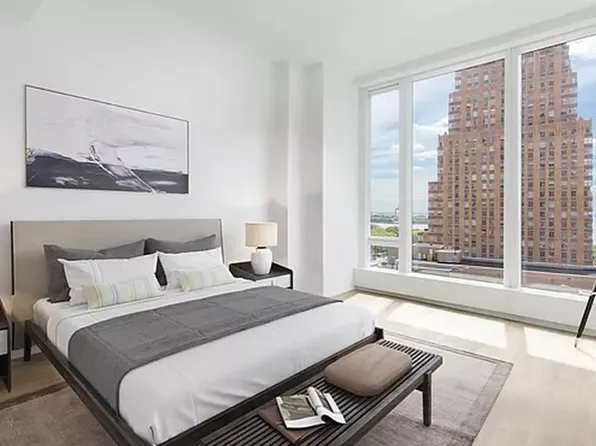 50 West Street image 1 of 9