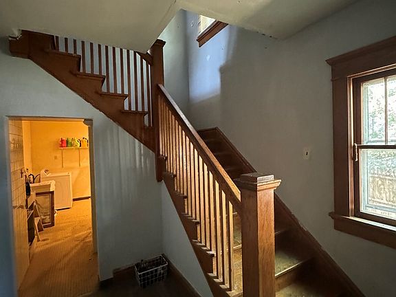 3rd image of 610/614 S Osteopathy Ave