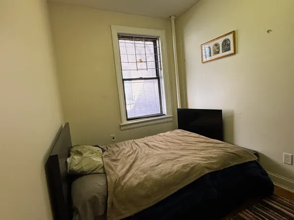 139 East 30th Street image 10 of 13