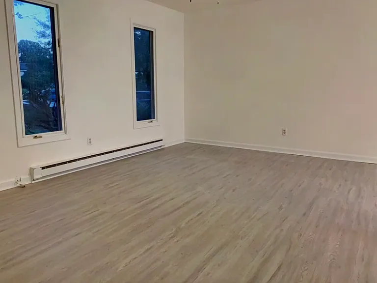 333 Ridgecrest Dr — Photo 5