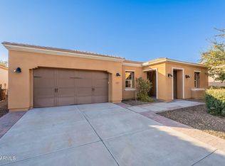 1681 E Grand Ridge Rd, San Tan Valley, AZ 85140