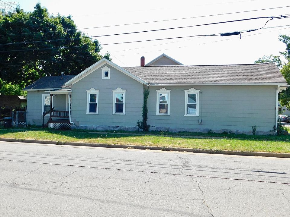 2nd image of 1202 W Monroe St