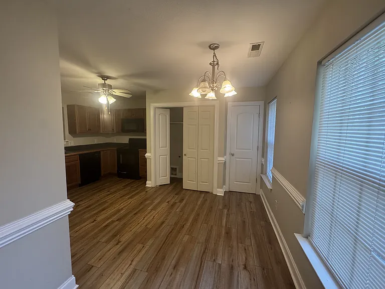 1537 C8 Pine Brook Ct #1 — Photo 5