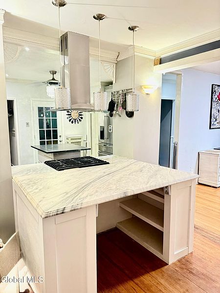4th image of 1304 Baker Avenue