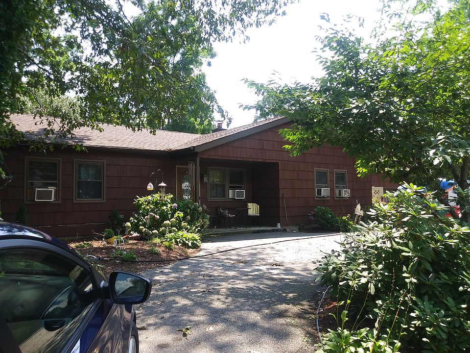 1st image of 12 South Dr
