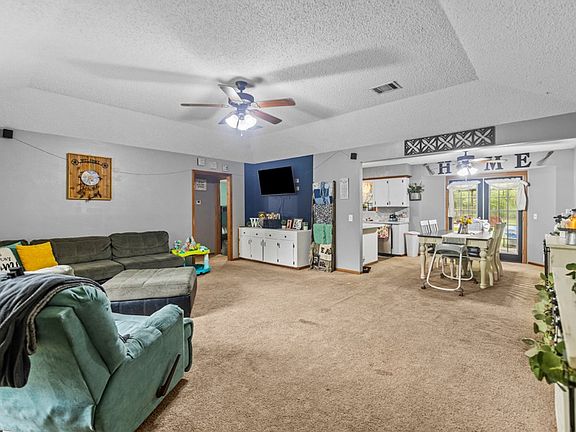 2nd image of 1061 County Road 419