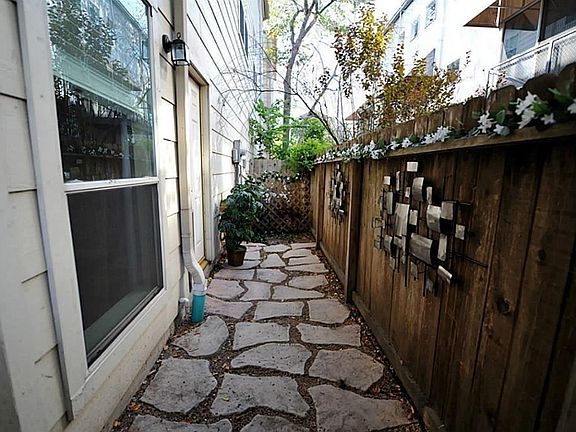 4th image of 5208 Blossom St Unit 2