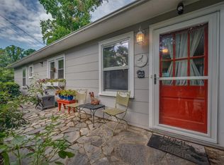 140 Pacolet St, Tryon, NC 28782